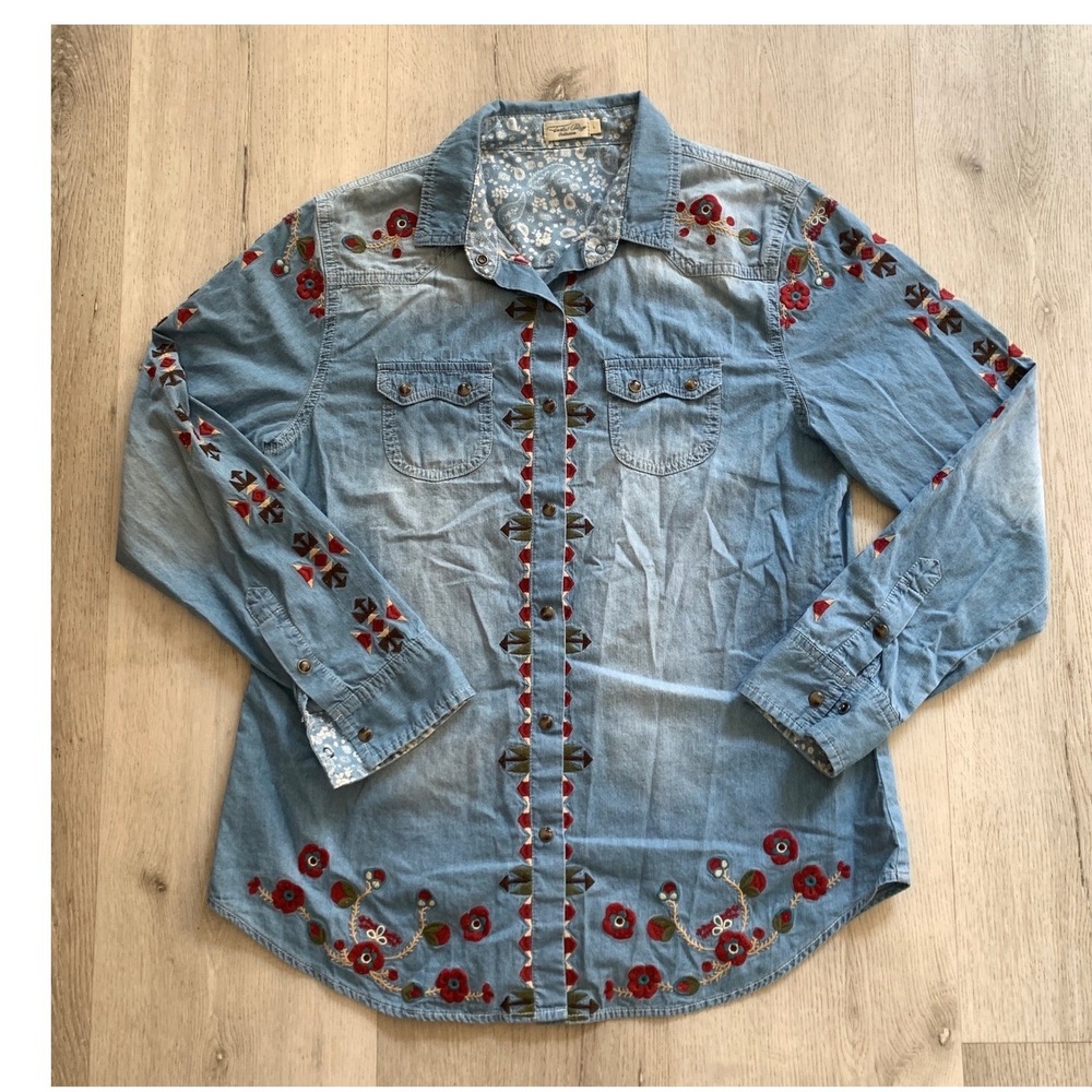 Tasha Polizzi Embroidered Denim Western Shirt Blue Floral Boho Snap Front Large